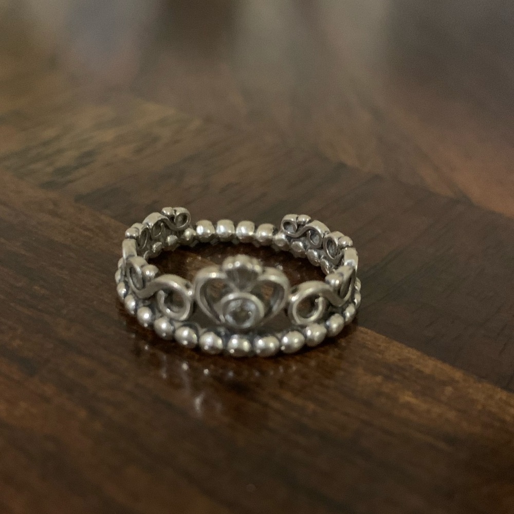 Pandora princess ring